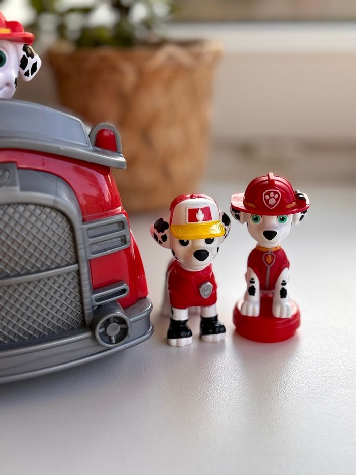 Lot grand camion de pompiers marcus avec figurines paw patrol - photo numéro 3
