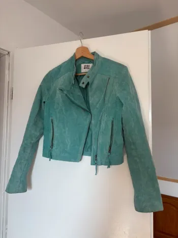 Veste en cuir turquoise