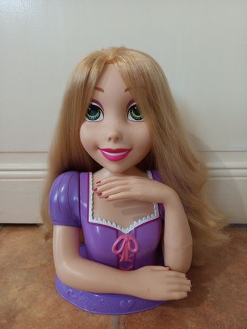 Tête à coiffer Raiponce