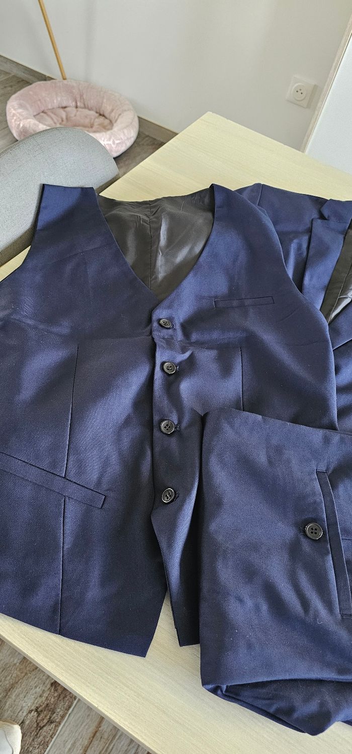 Costume 3 pièces homme - photo numéro 7