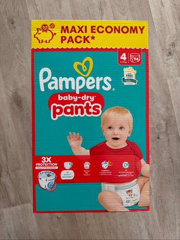 Couches Pampers PANTS taille 4