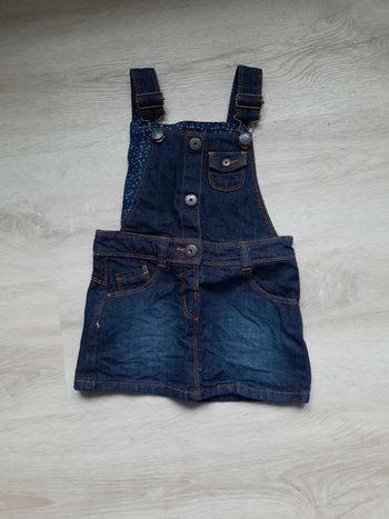Robe en jean 2ans neuve