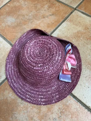 Chapeau paille violet avec fleur fille