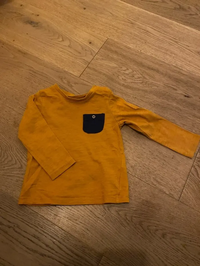 Tee shirt