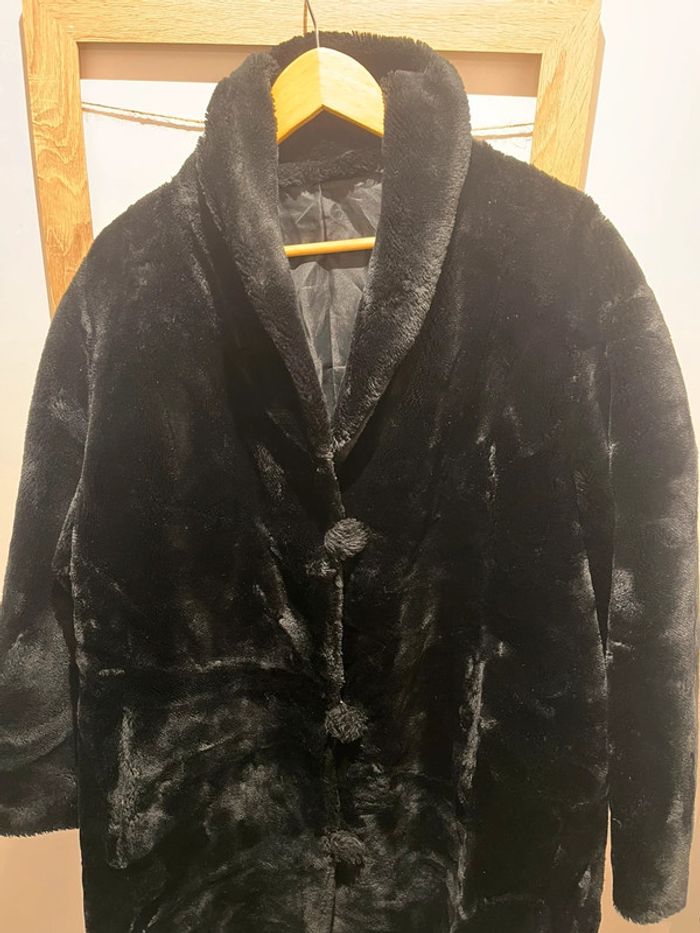Manteau fausse fourrure - photo numéro 2