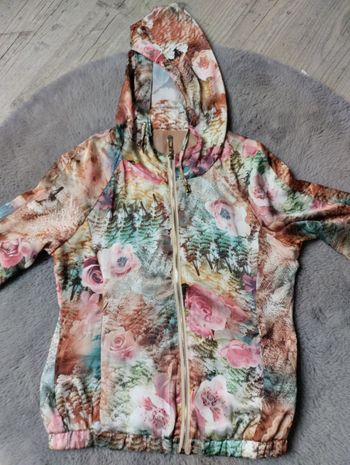 Veste a capuche legere