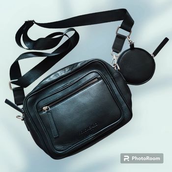 NEUF Superbe sac en cuir + porte monnaie Bolongaro Trevor