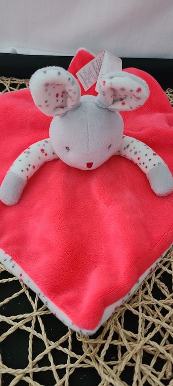 Doudou plat lapin rose rouge blanc gris étoiles OBAIBI