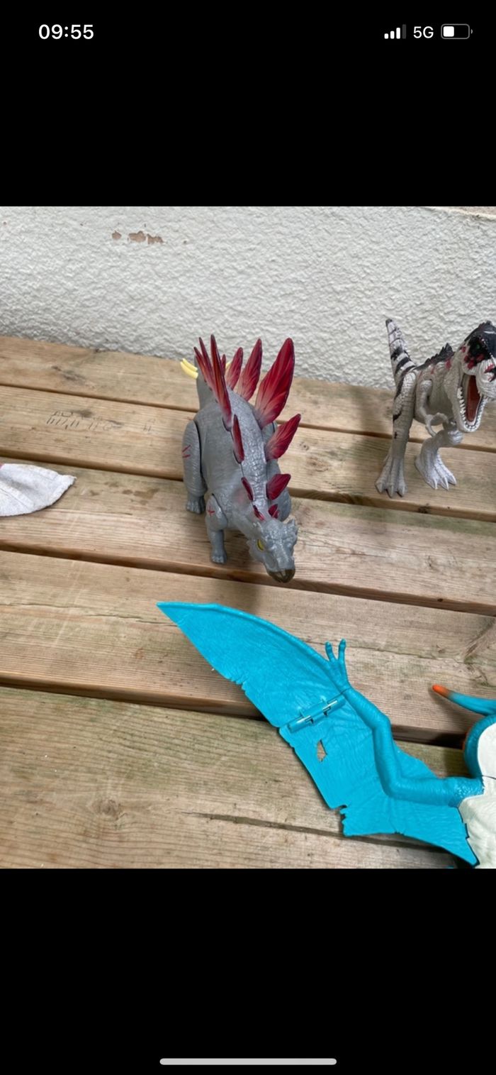 Lot dinosaures - photo numéro 2