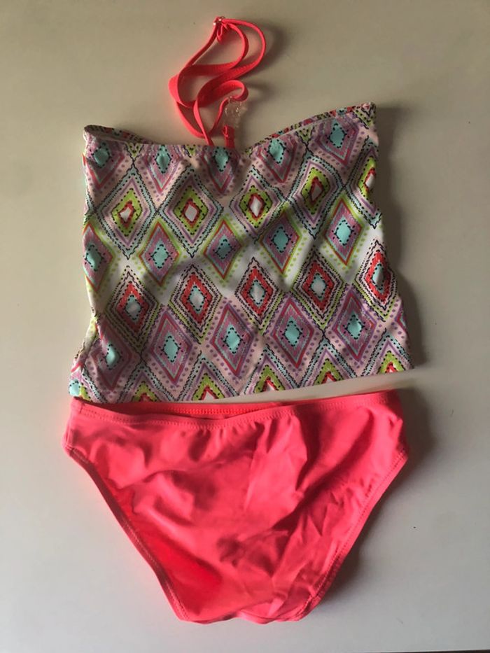 Sublime maillot de bain 2 pièces taille 8 ans - photo numéro 5