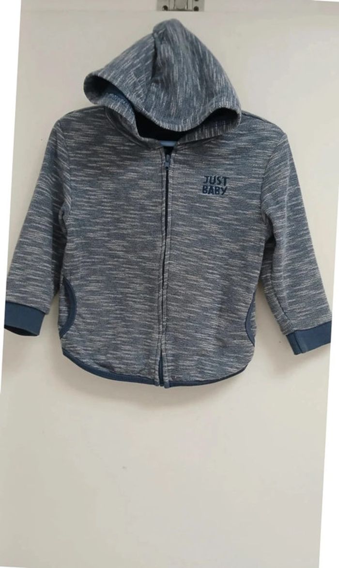 Gilet zippé tape à l'œil 36m