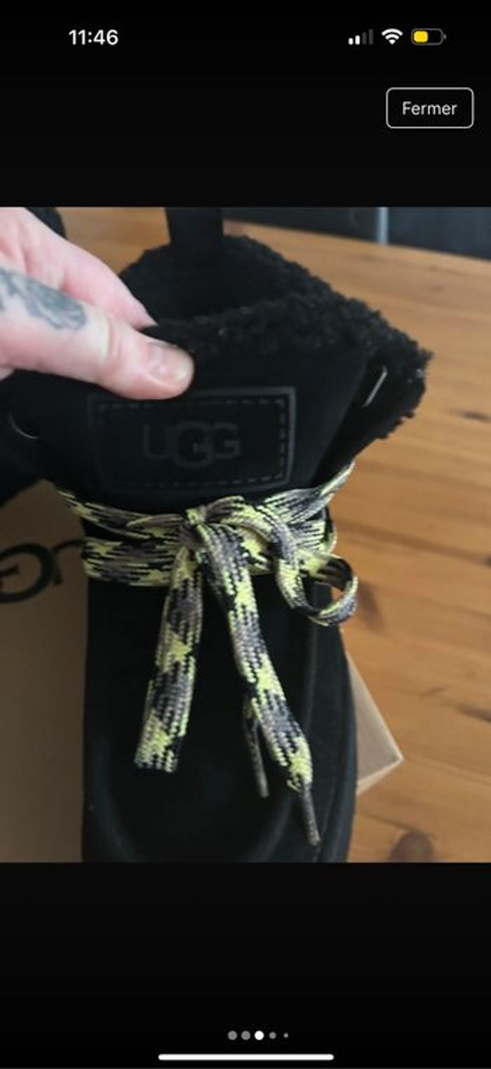 Boots noir marque Ugg pointure 38 - photo numéro 3