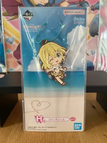 Rent-A-Girlfriend – Porte-clés caoutchouc Nanami Mami Summer Version Ichiban Kuji Manzokudo 4 7 cm