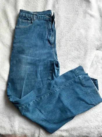 Jean taille 46