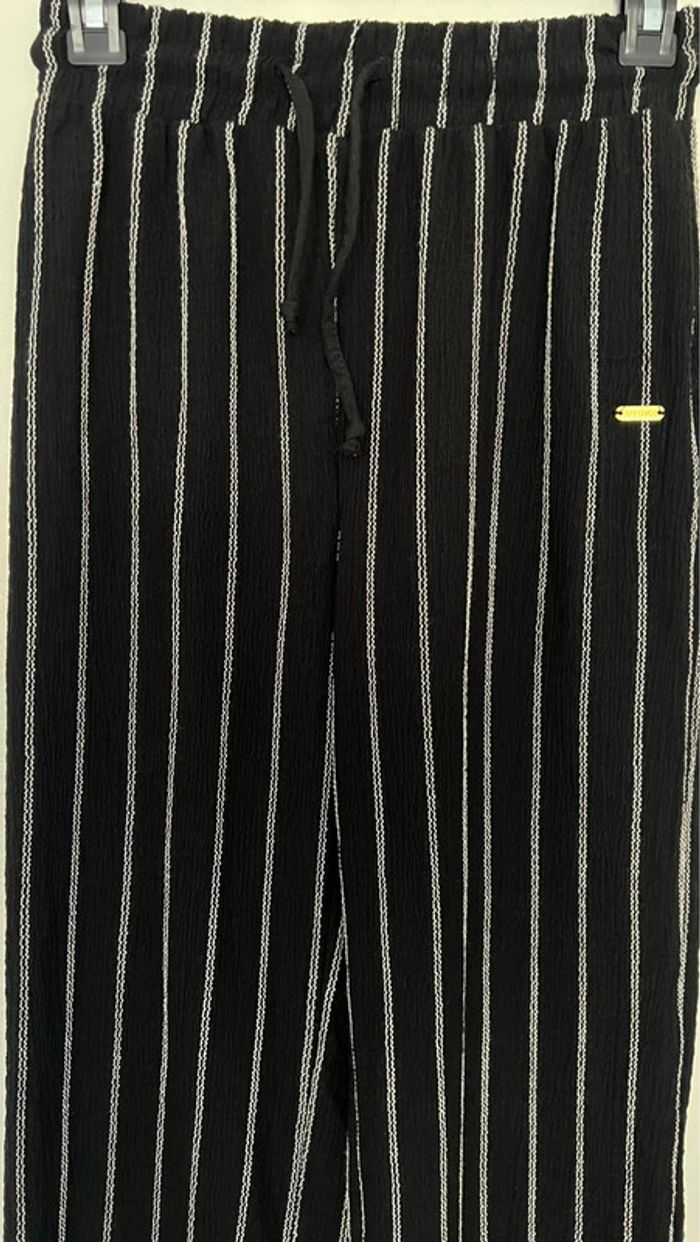 Pantalon fluide à jambes larges en parfait état taille S marque supertrash - photo numéro 5