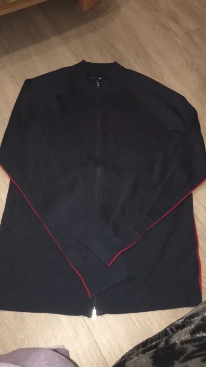 Gilet zippé