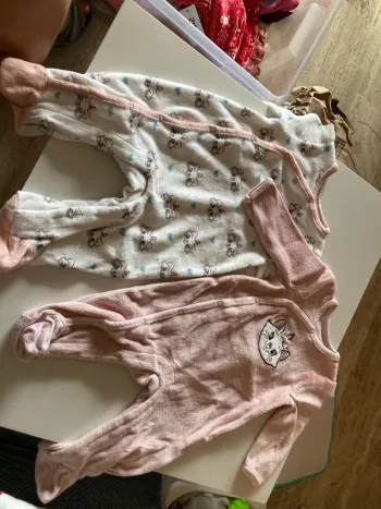 Lot de deux pyjamas, Marie 3 mois