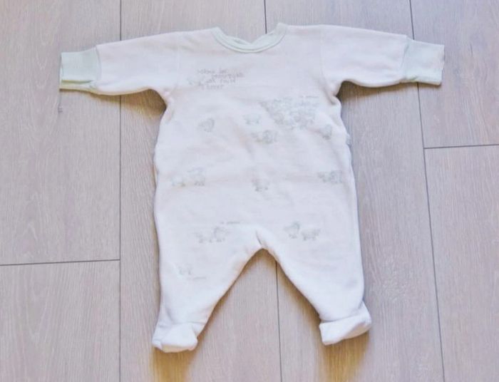 Pyjama hiver. Garçon 1 mois. Marque Petit Bateau