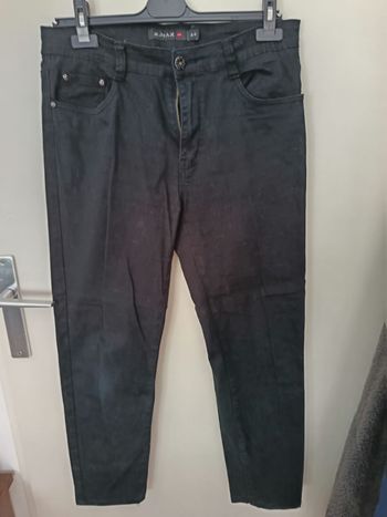 Jean femme noir T 44