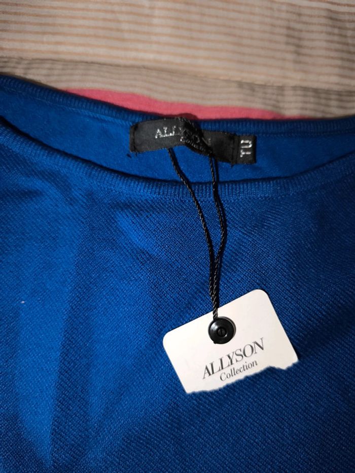 Pull neuf Allyson T Unique - photo numéro 5
