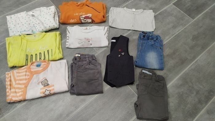 Lot vêtements en 18 mois