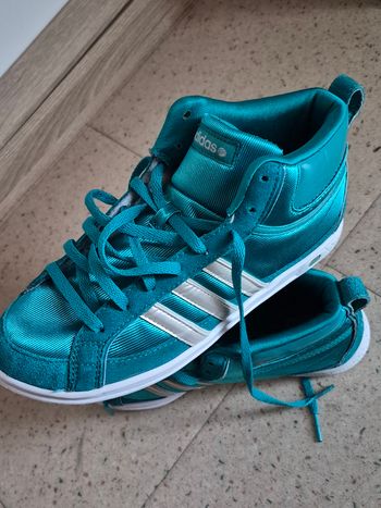 Basket adidas taille 37