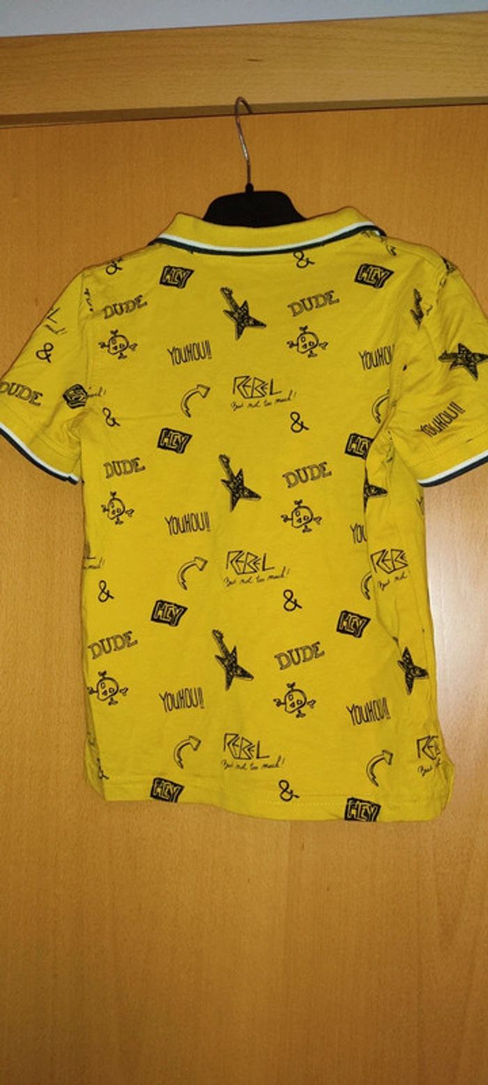 Polo couleur ocre motifs Rock - photo numéro 2