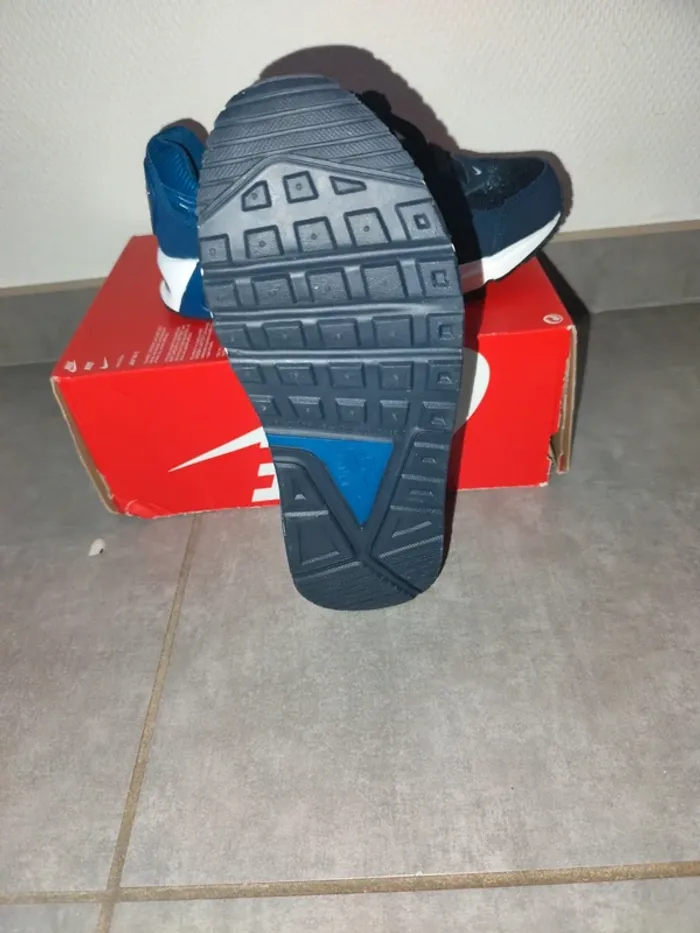 Nike air max ivo - photo numéro 5