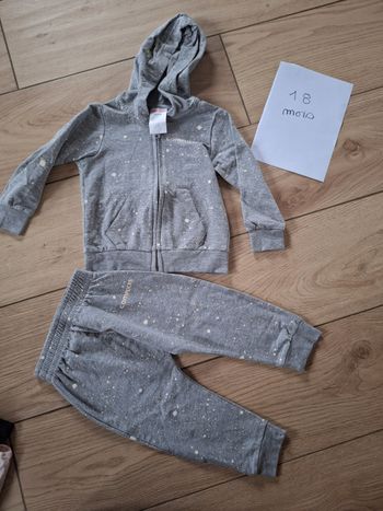 Survêtement bébé fille 18 mois 