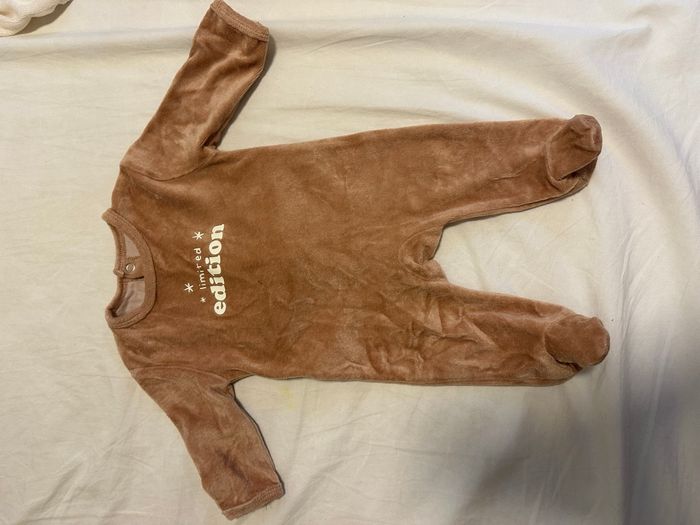 3 pyjamas bébé - photo numéro 4