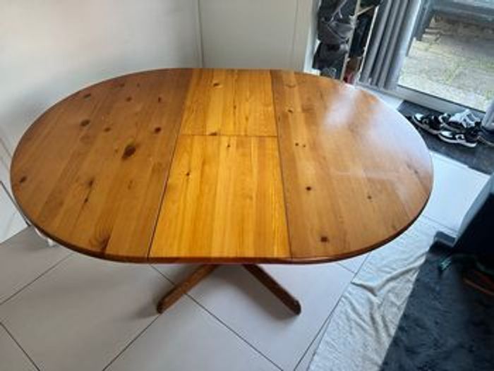 Table Masif + 4 chaises - photo numéro 2