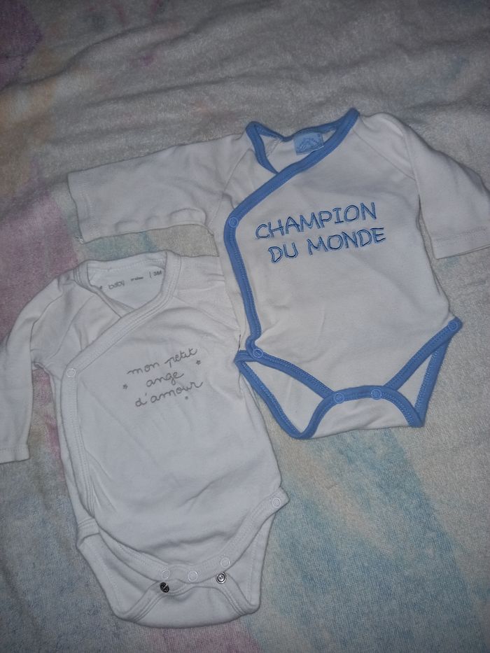 Bodie 3 mois longue manche