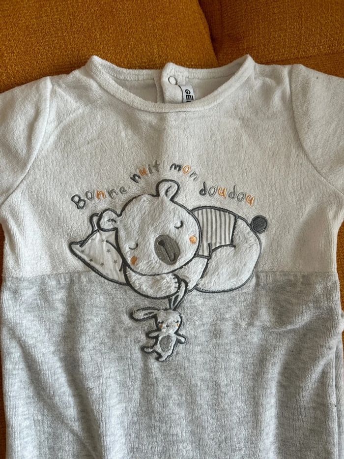 Pyjama 12 mois - photo numéro 2