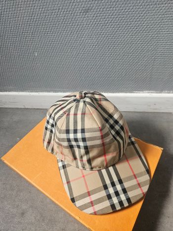 Caqeutte burberry