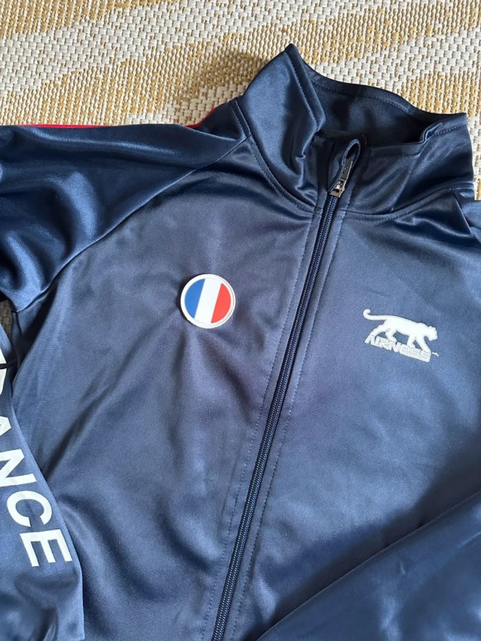 Ensemble jogging sport XS France - photo numéro 2