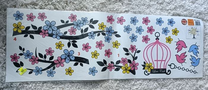 Stickers fleuris walplus (pour décorer un mur ou bien un meuble)
