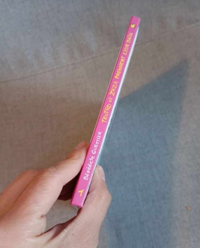 Livre Trotro et Zaza prennent leur bain - photo numéro 2