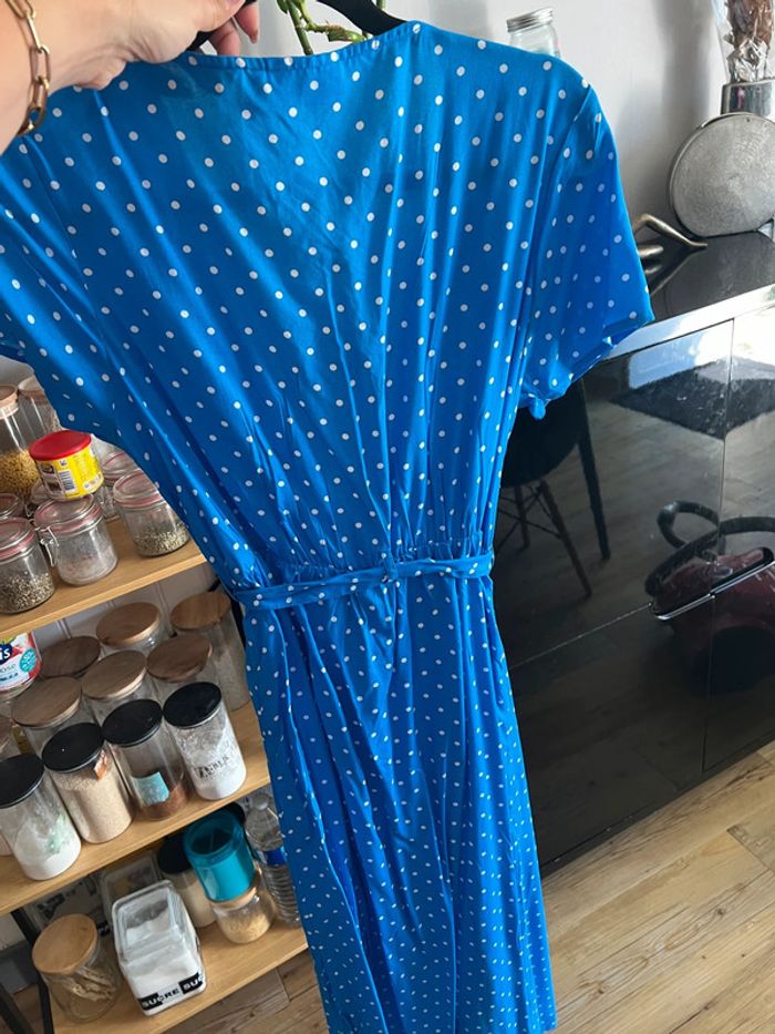 Robe à pois bleu et blanche - photo numéro 4