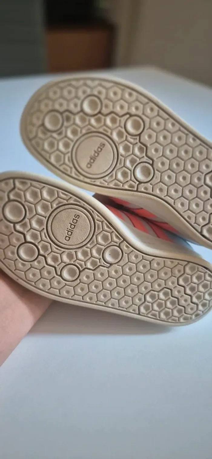 Paires adidas filles - photo numéro 4