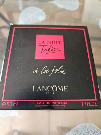 Eau de parfum Trésor la Nuit à la Folie 