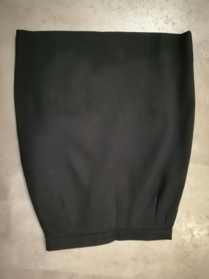 jupe droite côtelée noire doublée taille 36 longueur 53 cm faite par une couturière neuve - photo numéro 2