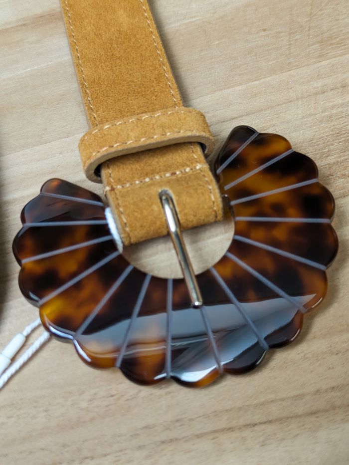 Ceinture en croûte de cuir Sezane colori tabac écaille T80