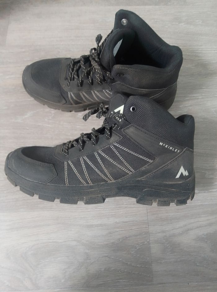 Chaussures montantes randonnée homme T44 - photo numéro 2