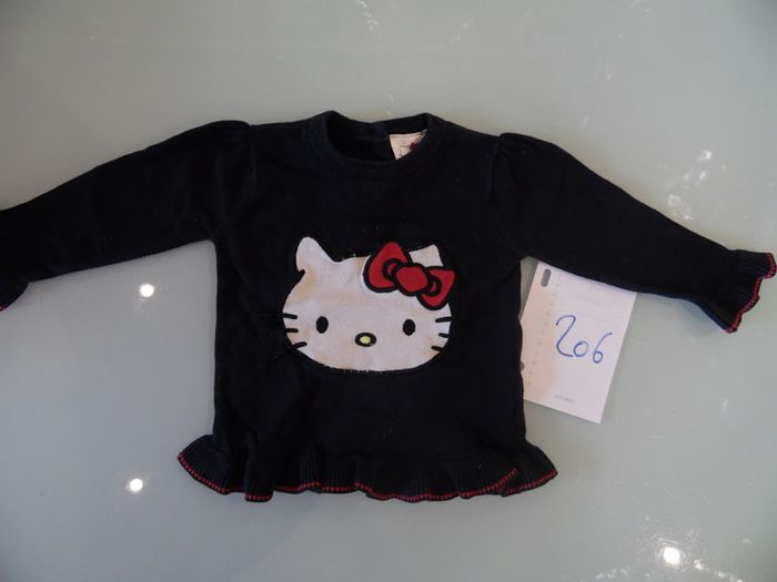 pull 12 mois hello Ketty - photo numéro 2