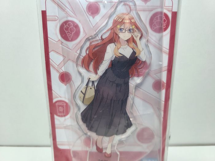 The Quintessential Quintuplets Stand Acrylic 2D Ichiban Kuji  L NAKANO Itsuki - photo numéro 2