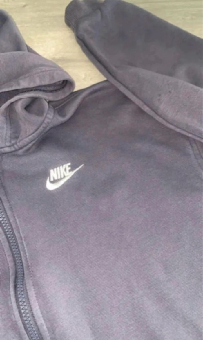 Veste à capuche Nike 12 ans - photo numéro 2