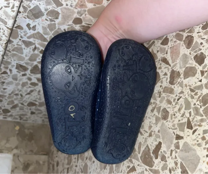 Chausson semelle dur taille 21 - photo numéro 2