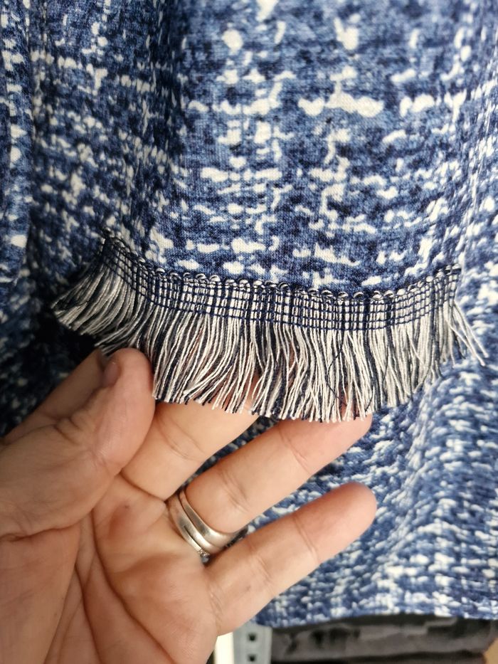 Magnifique veste effet tissé, à franges - photo numéro 2