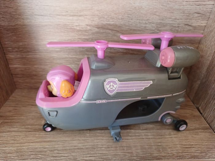 Véhicule et figurine stella pat patrouille
- photo numéro 6