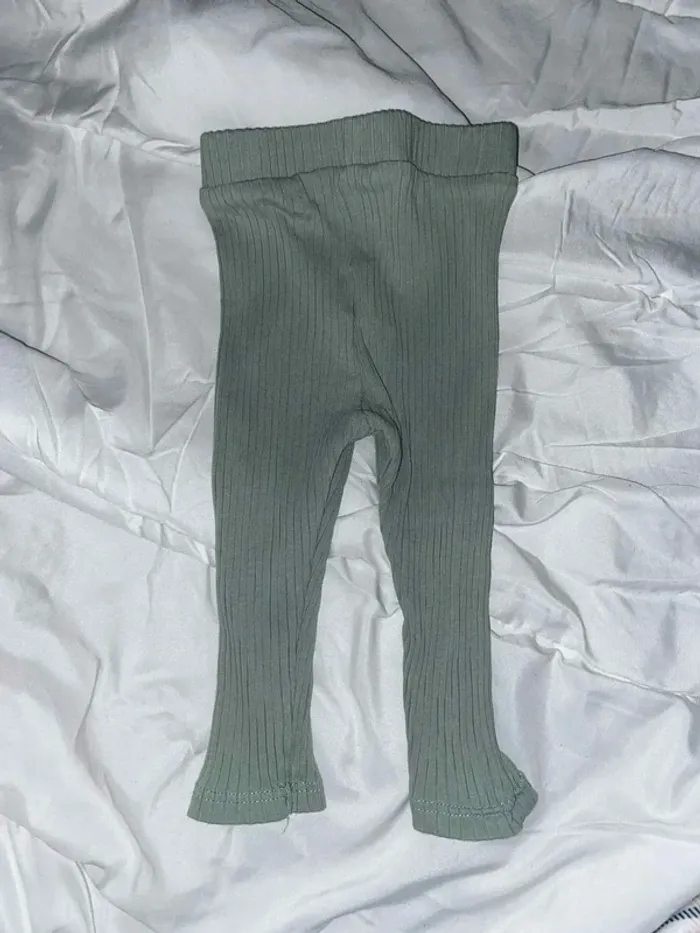 Lot de 10 bas : 9 leggings et 1 pantalon, fille 6-9 mois - photo numéro 10